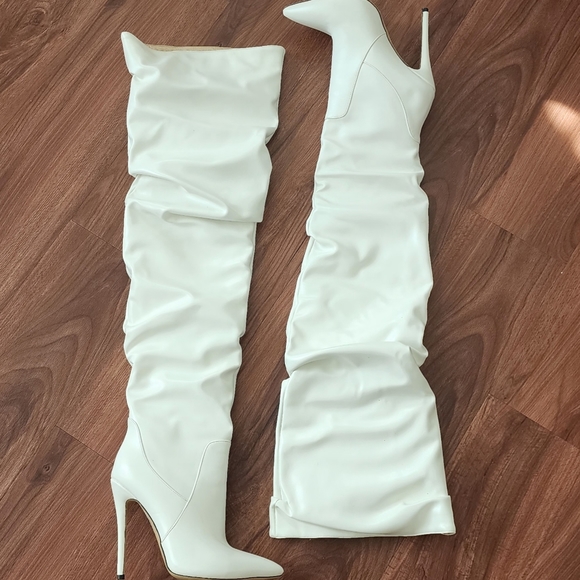 White Stiletto Thigh High Scrunch Boots - Picture 3 of 8